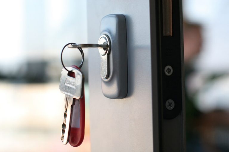 Commercial-locksmith