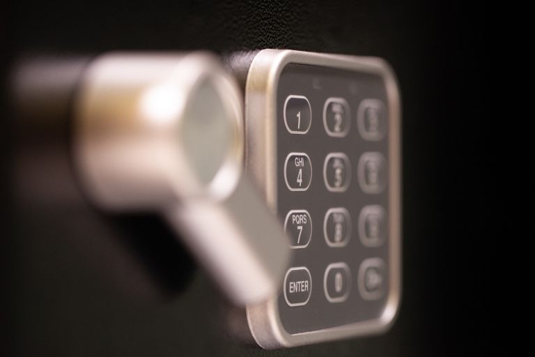 modern-safe-box